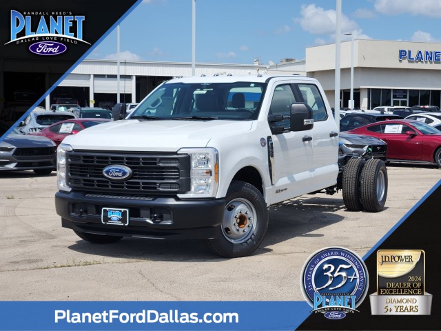 2025 Ford F-350 Super Duty Chassis Cab