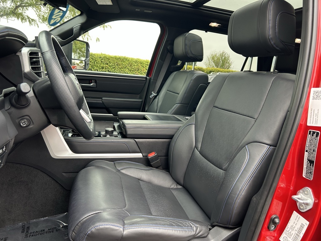 2024 Toyota Sequoia Platinum photo 3