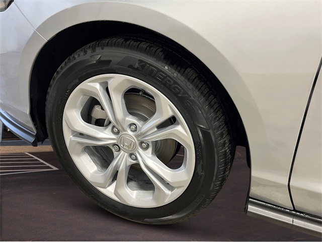 2025 Honda Accord LX photo 10