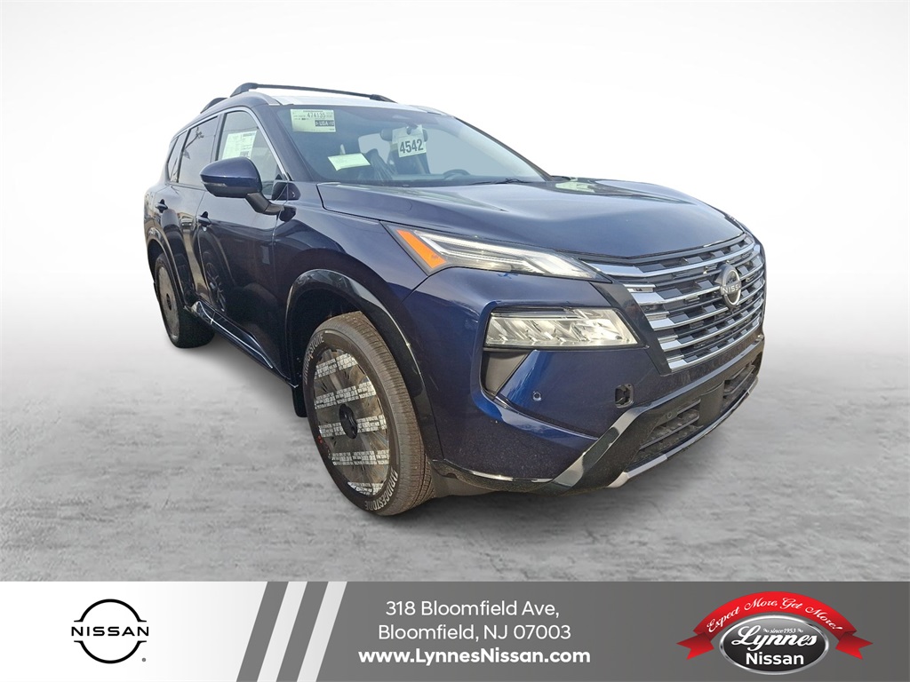 2026 Nissan Rogue Platinum's photo