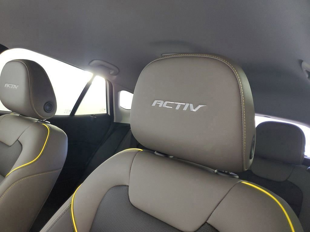 2025 Chevrolet Trax ACTIV photo 28