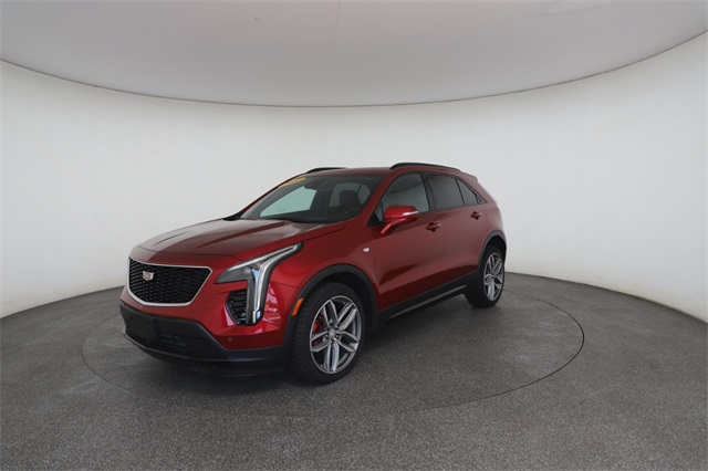 2021 Cadillac XT4 Sport photo 3