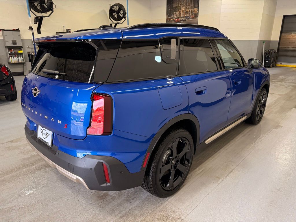 2025 Mini Countryman S ALL4 Iconic photo 3