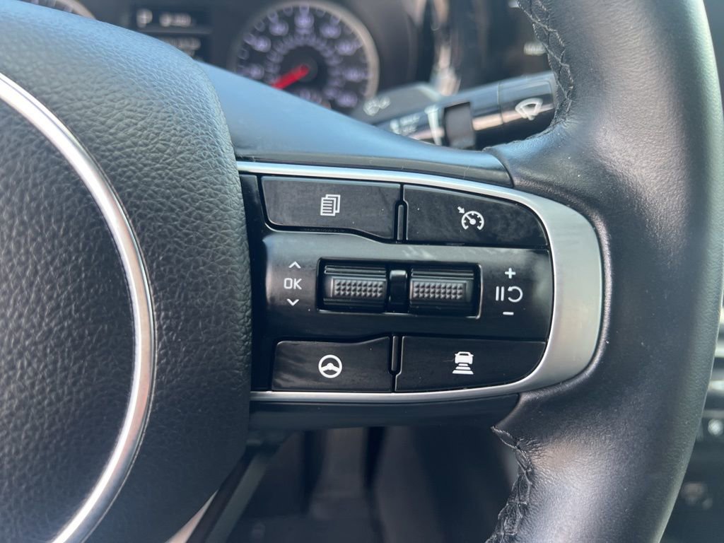 2024 Kia K5 GT-Line photo 13