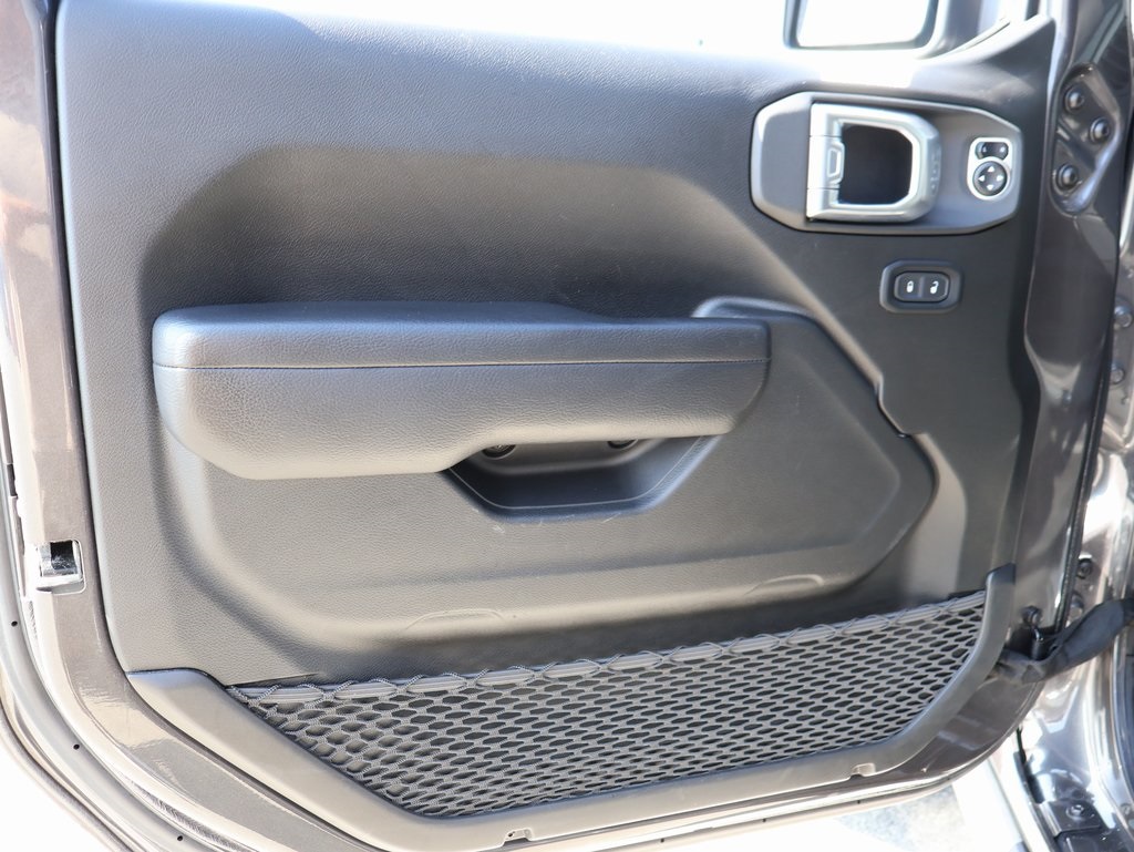 2024 Jeep Wrangler Rubicon 4xe photo 19