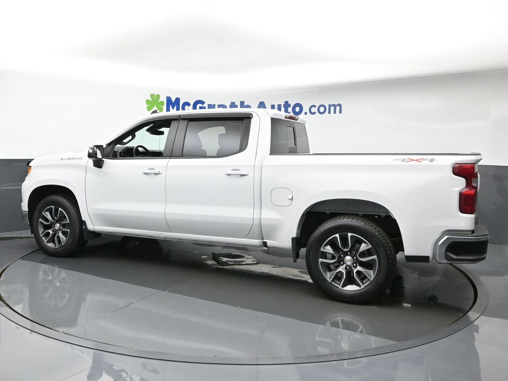 2024 Chevrolet Silverado 1500 LT photo 17