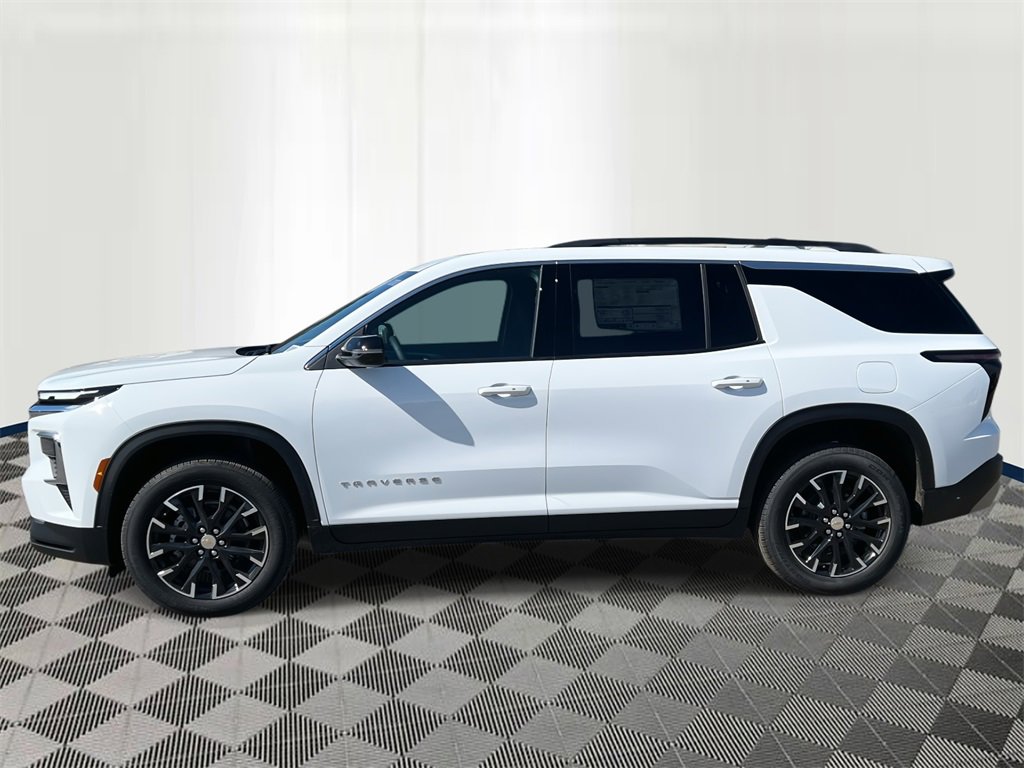 2026 Chevrolet Traverse photo 3