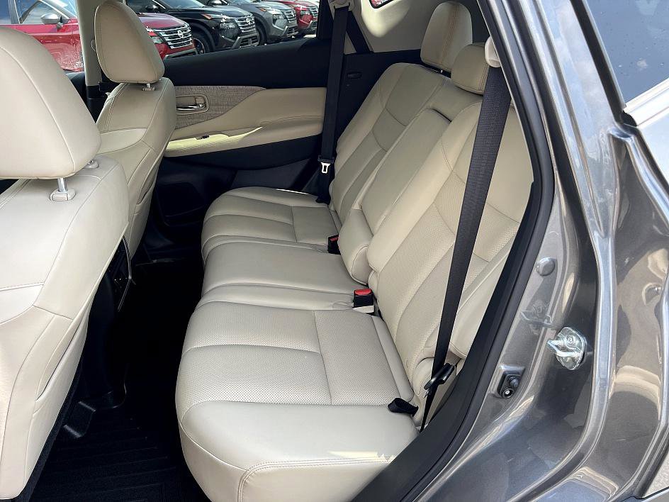 2022 Nissan Murano SL photo 15