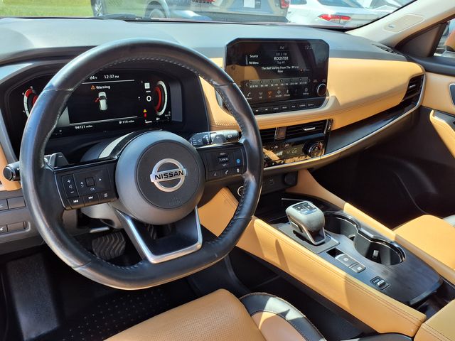 2021 Nissan Rogue Platinum photo 4