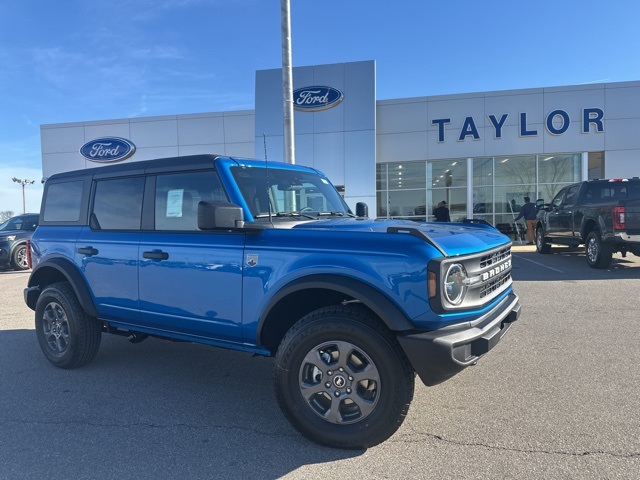 2025 Ford Bronco Big Bend's photo