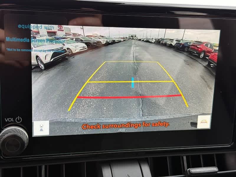 2025 Toyota RAV4 LE - Photo 16