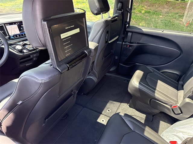 2026 Chrysler Pacifica photo 29