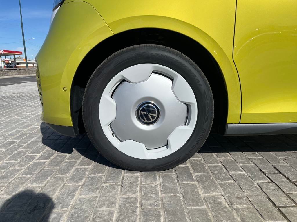 2025 Volkswagen ID. Buzz photo 24