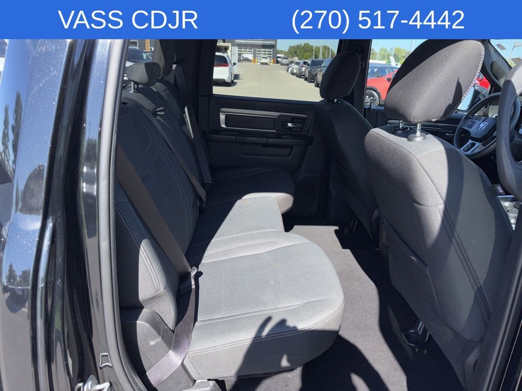 2023 Ram 1500 SLT photo 25