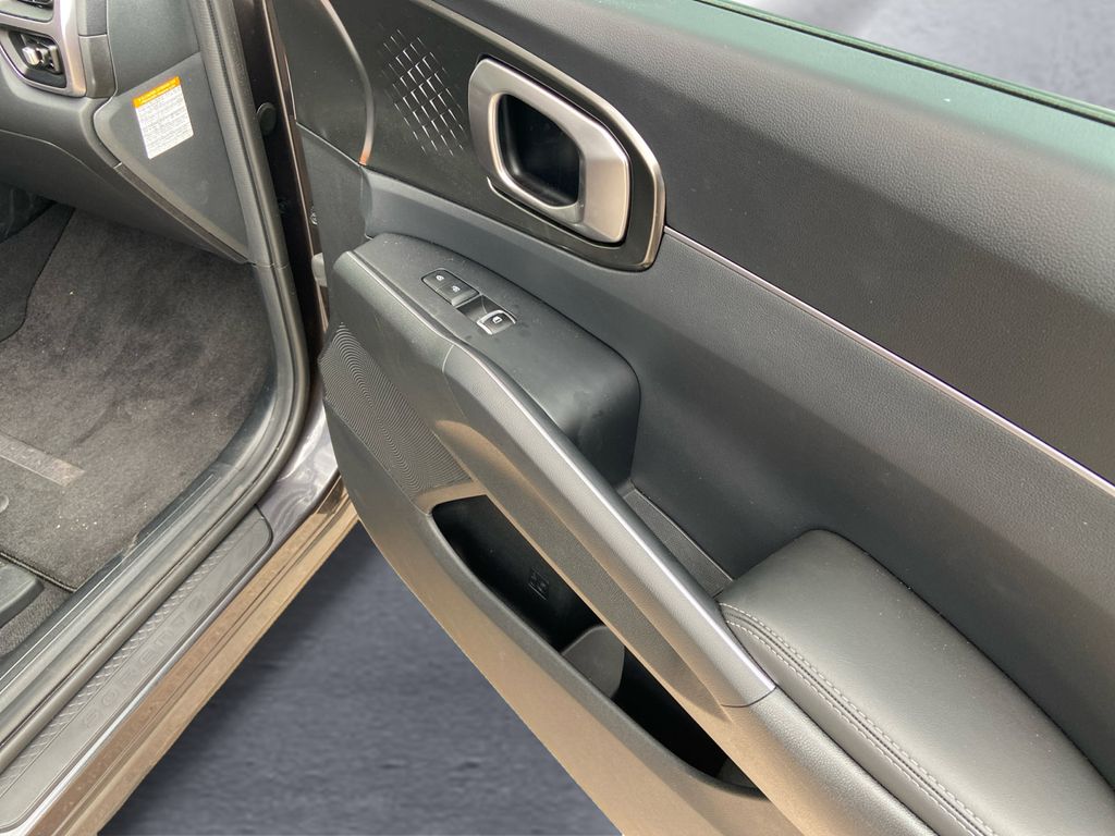 2024 Kia Sorento Hybrid EX photo 11