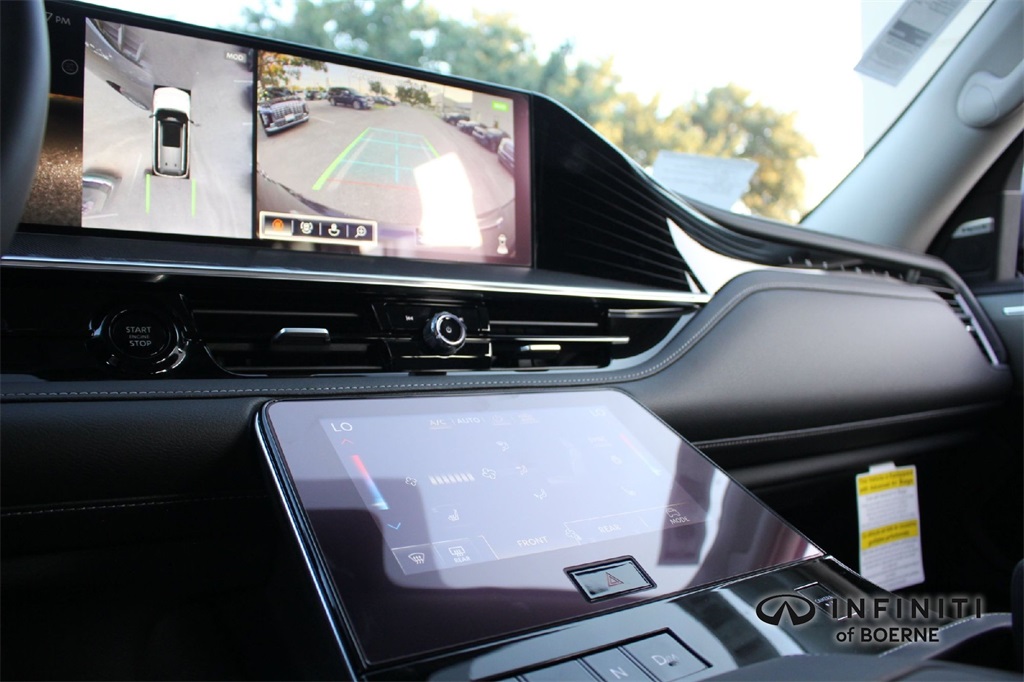 2026 Infiniti QX80 Pure photo 9