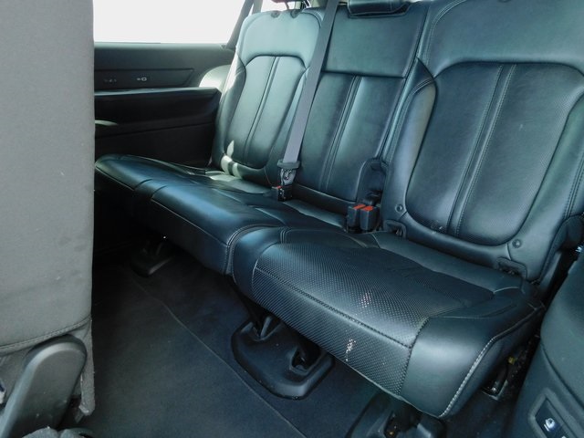 2023 Jeep Wagoneer L Series II photo 20