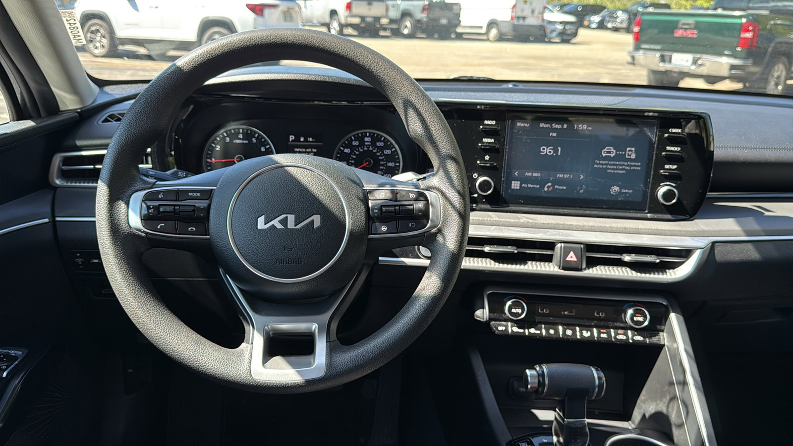 2022 Kia K5 LXS photo 23