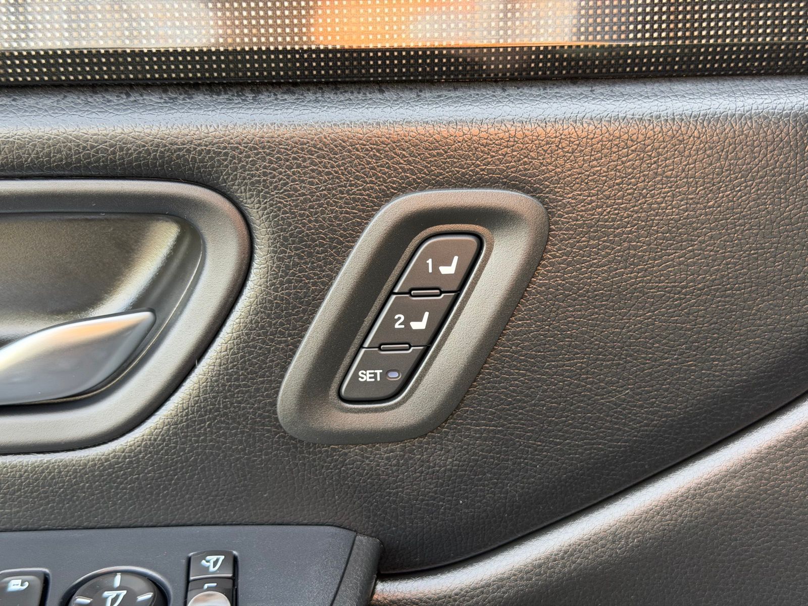2025 Honda Pilot Elite photo 13
