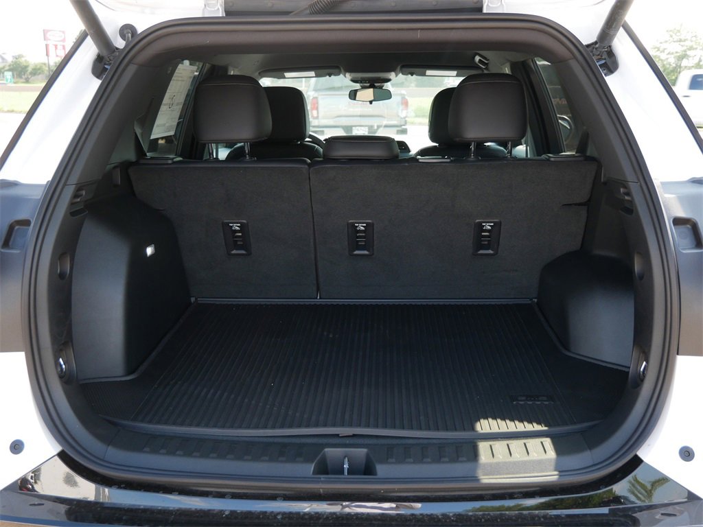 2026 Gmc Terrain AT4 photo 4
