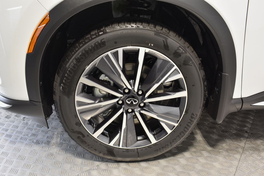 2026 Infiniti QX60 Luxe AWD photo 30