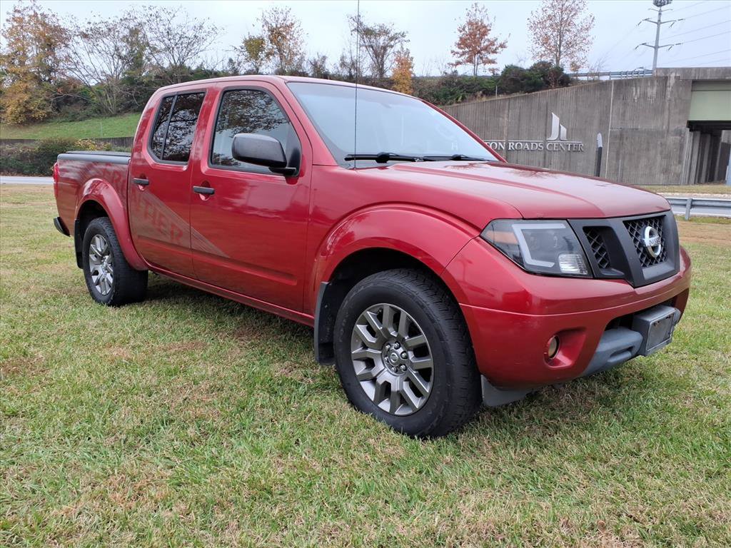2012 Nissan Frontier SV Crew Cab photo 3