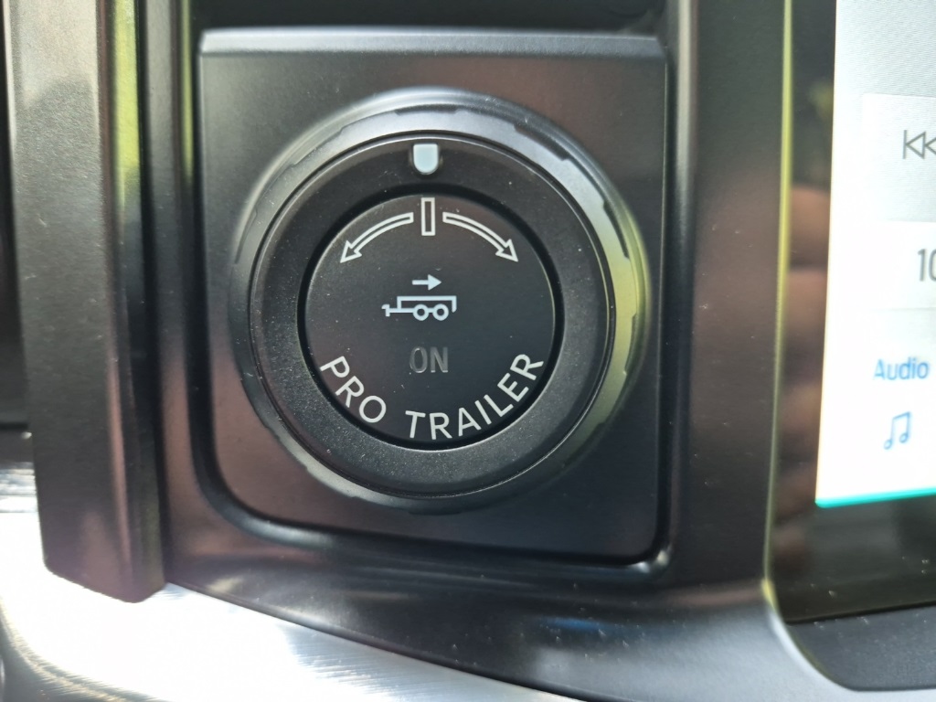 2021 Ford F-150 Lariat photo 29