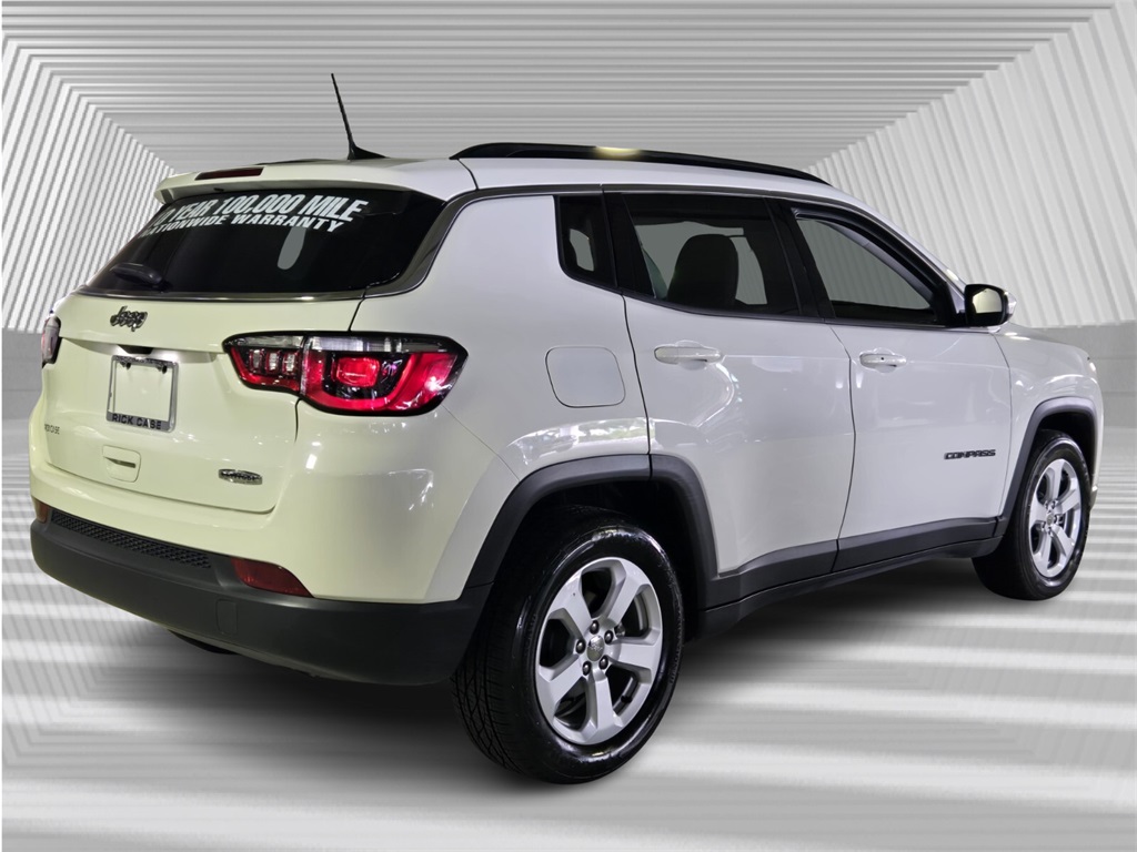 2021 Jeep Compass Latitude photo 5