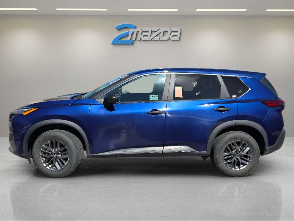 2023 Nissan Rogue S AWD photo 2