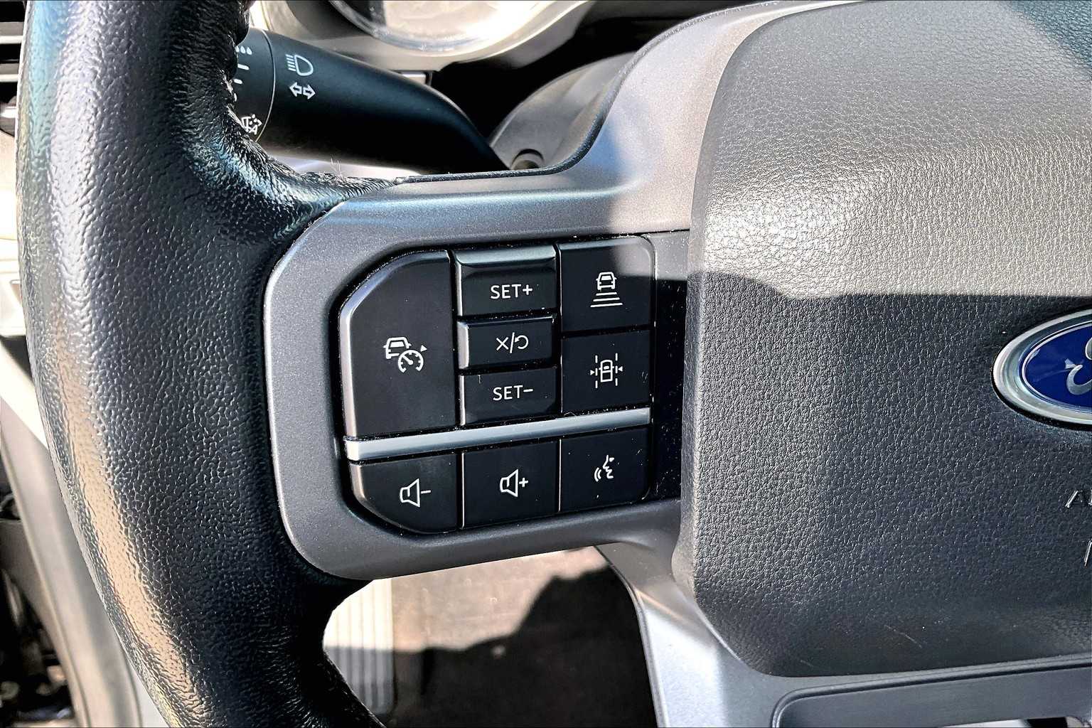 2021 Ford F-150 XLT photo 23