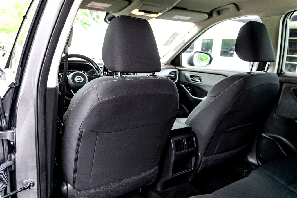 2023 Nissan Rogue S photo 26