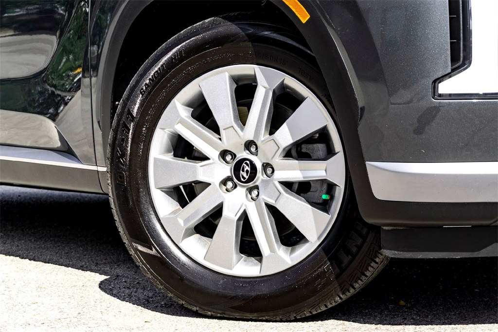 2024 Hyundai Palisade SEL photo 2