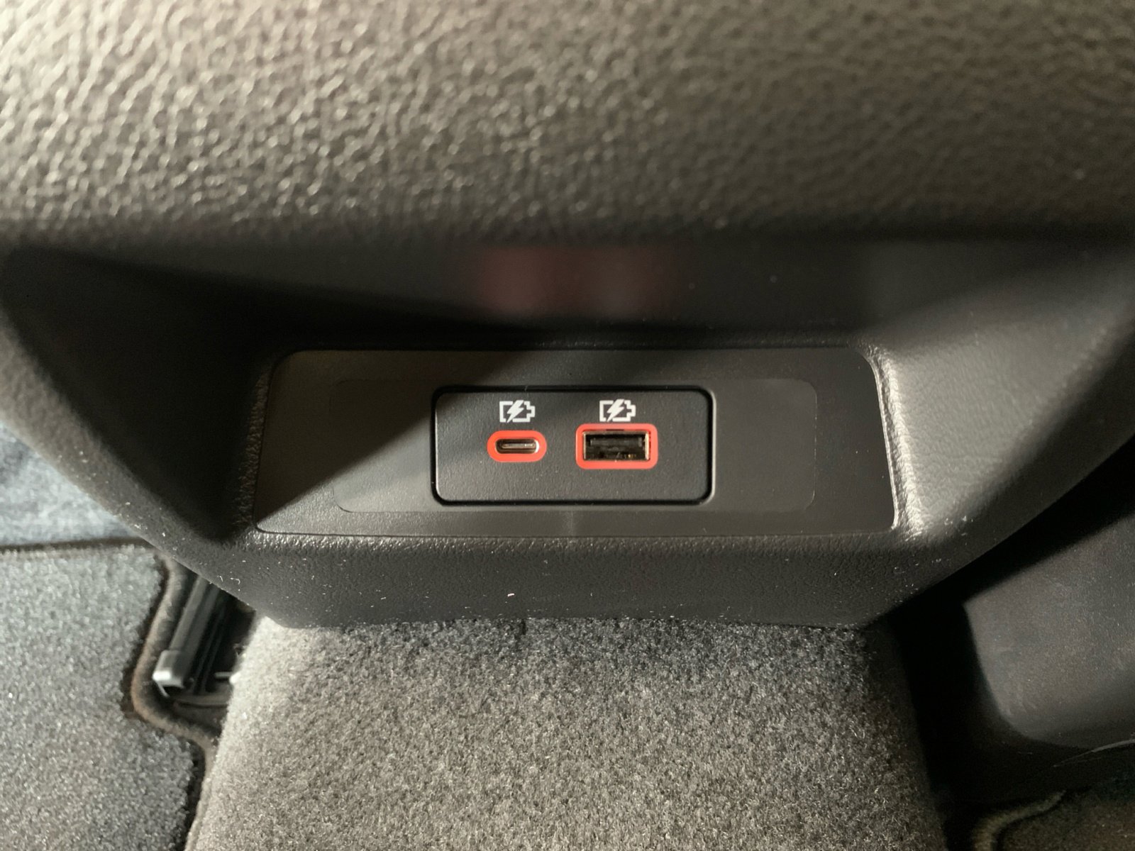 2025 Nissan Altima SV photo 28