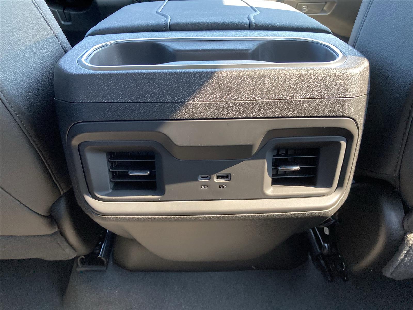 2026 Chevrolet Silverado 1500 RST photo 15