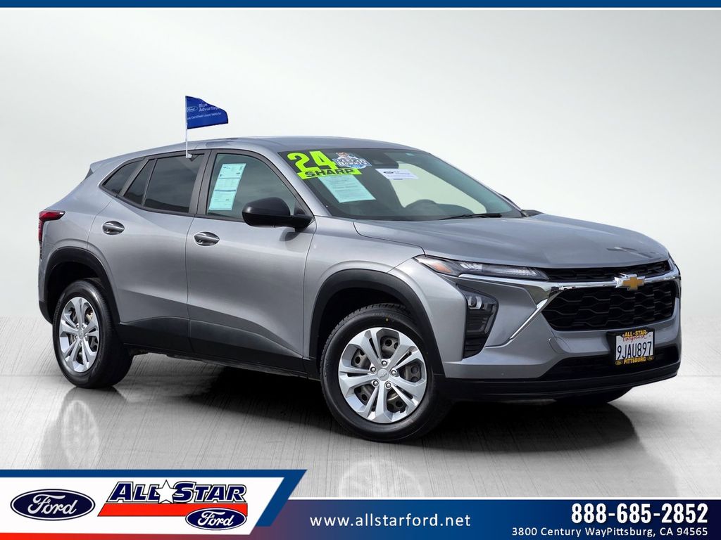 2024 Chevrolet Trax LS