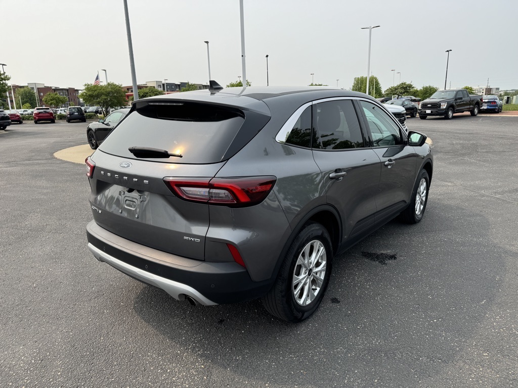 2023 Ford Escape Active photo 4