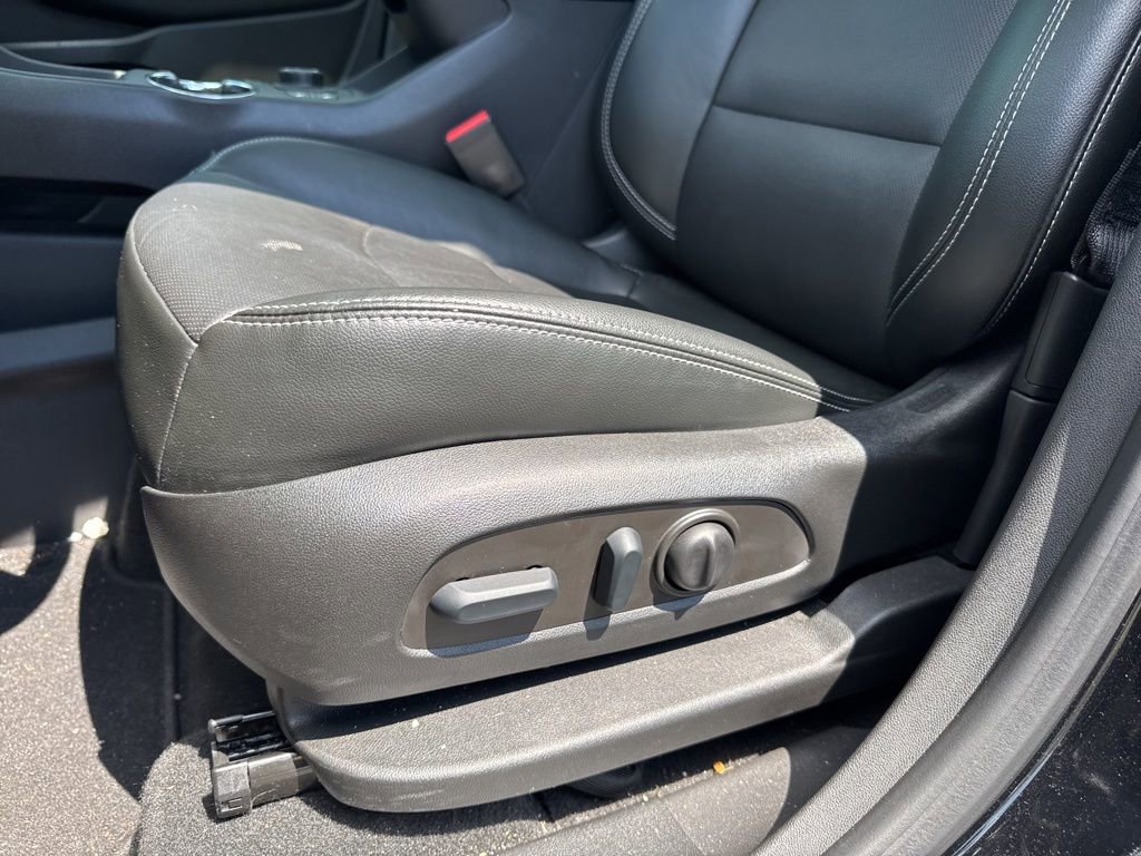 2022 Gmc Terrain SLT photo 14