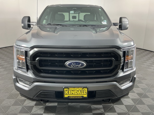 2022 Ford F-150 XLT photo 2