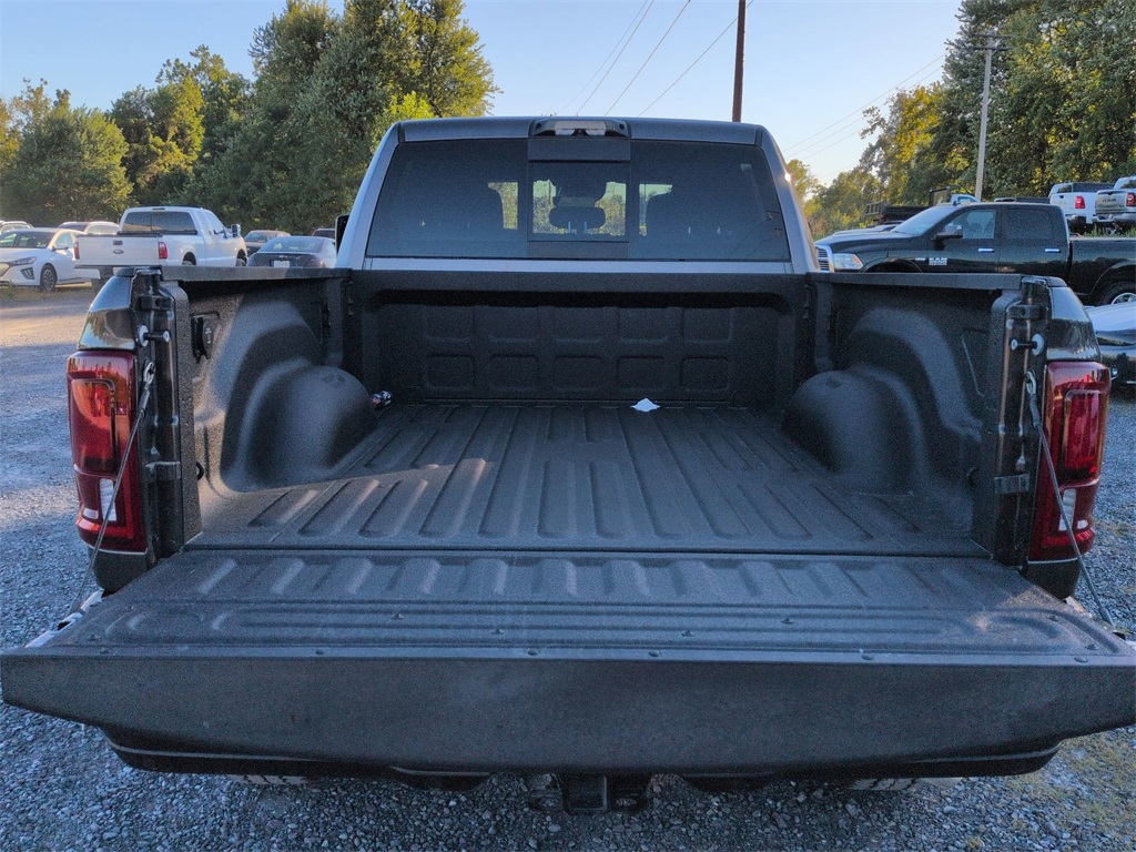 2026 Ram 2500 Big Horn photo 4
