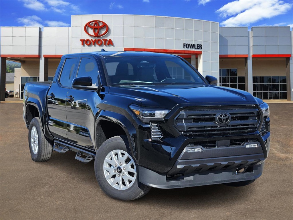 2025 Toyota Tacoma SR5's photo