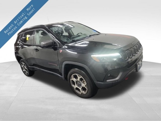2022 Jeep Compass Trailhawk's photo
