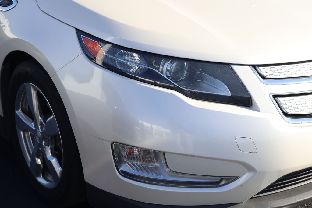 2014 Chevrolet Volt Base photo 4