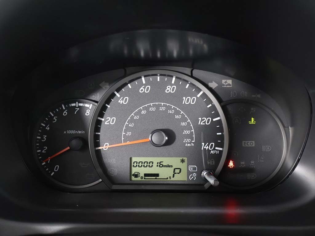 2024 Mitsubishi Mirage G4 ES photo 30