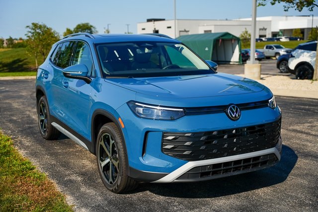 2025 Volkswagen Tiguan SE photo 45