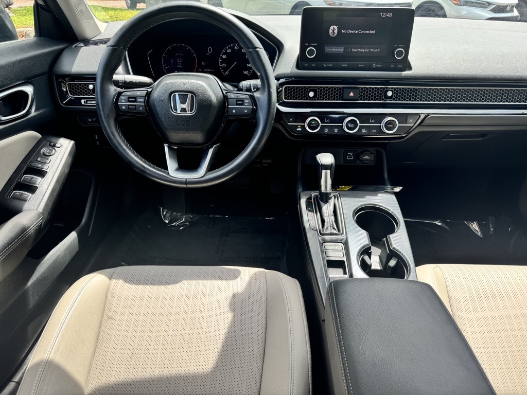2023 Honda Civic Hatchback EX-L photo 13