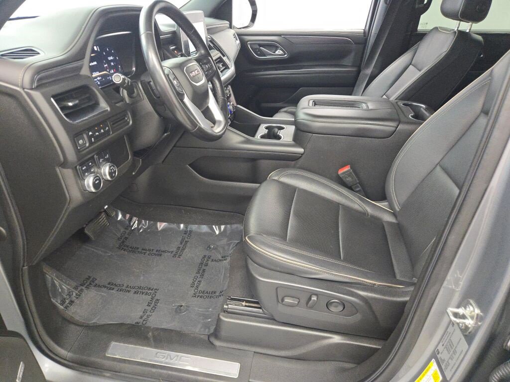 2022 Gmc Yukon XL SLT photo 23