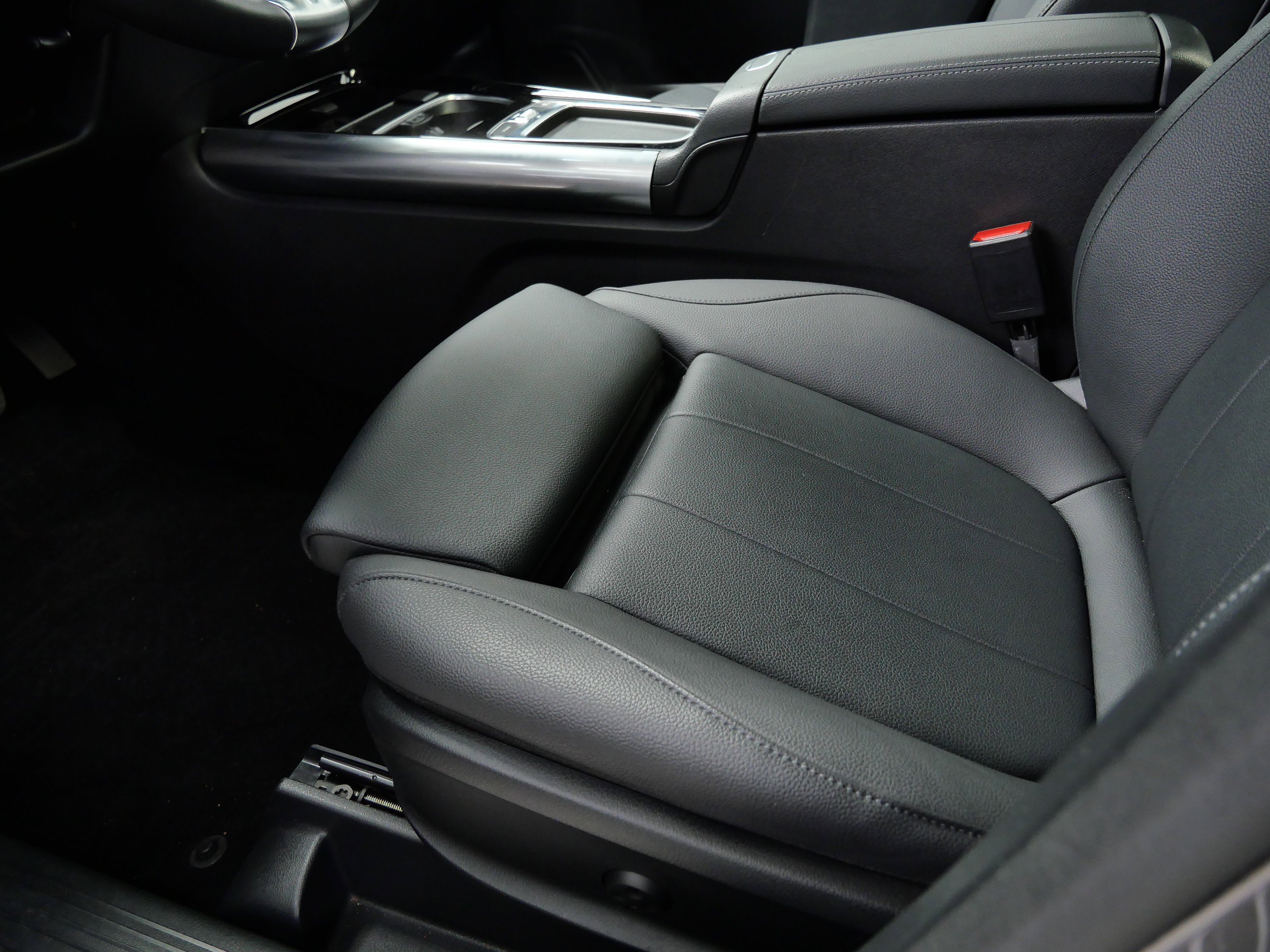 2025 Mercedes Benz GLA 250 4MATIC photo 18