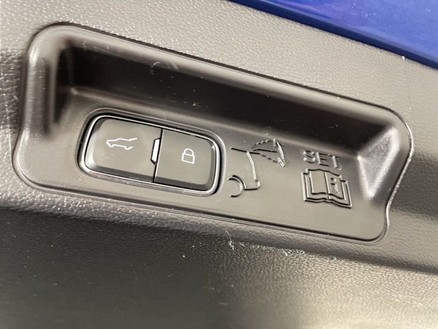 2021 Ford Explorer XLT photo 39