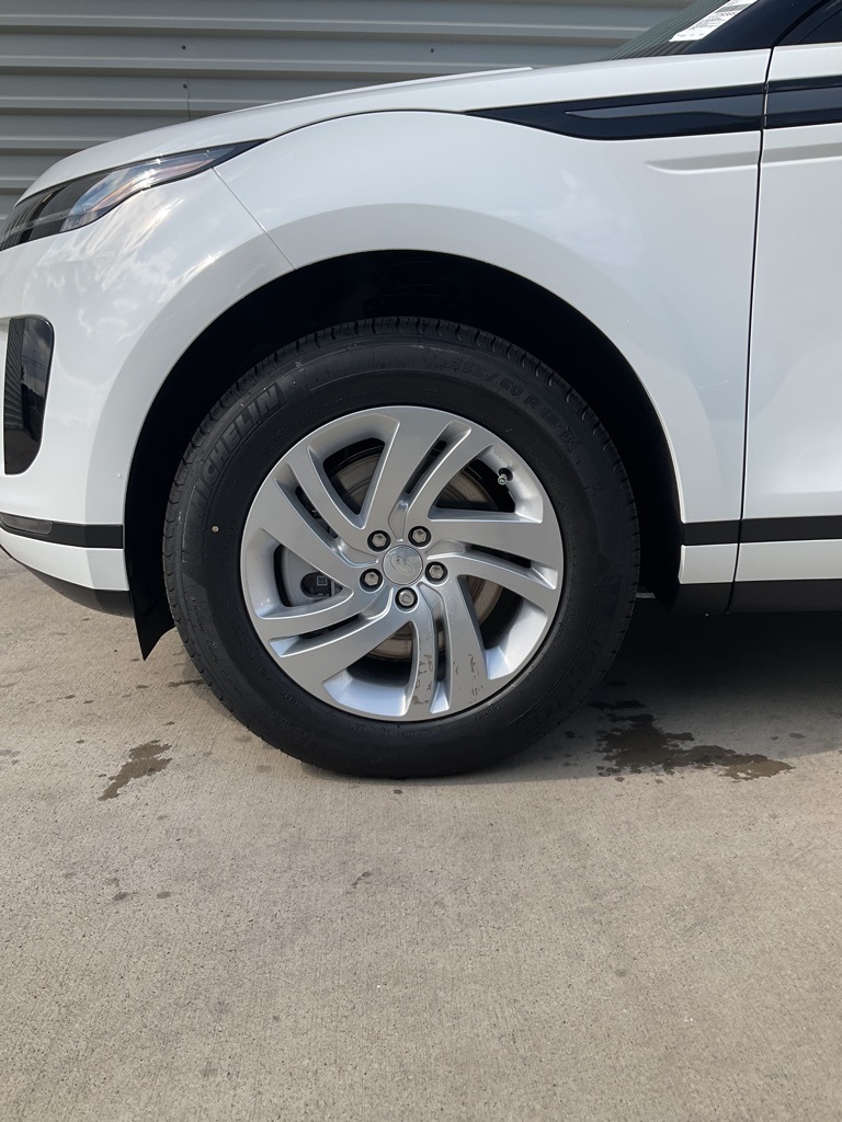 2026 Land Rover Range Rover Evoque S photo 2