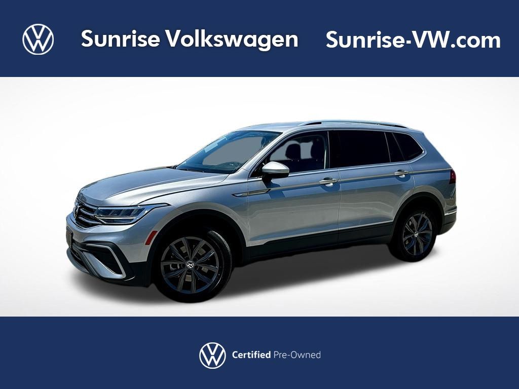 2022 Volkswagen Tiguan SE photo 2